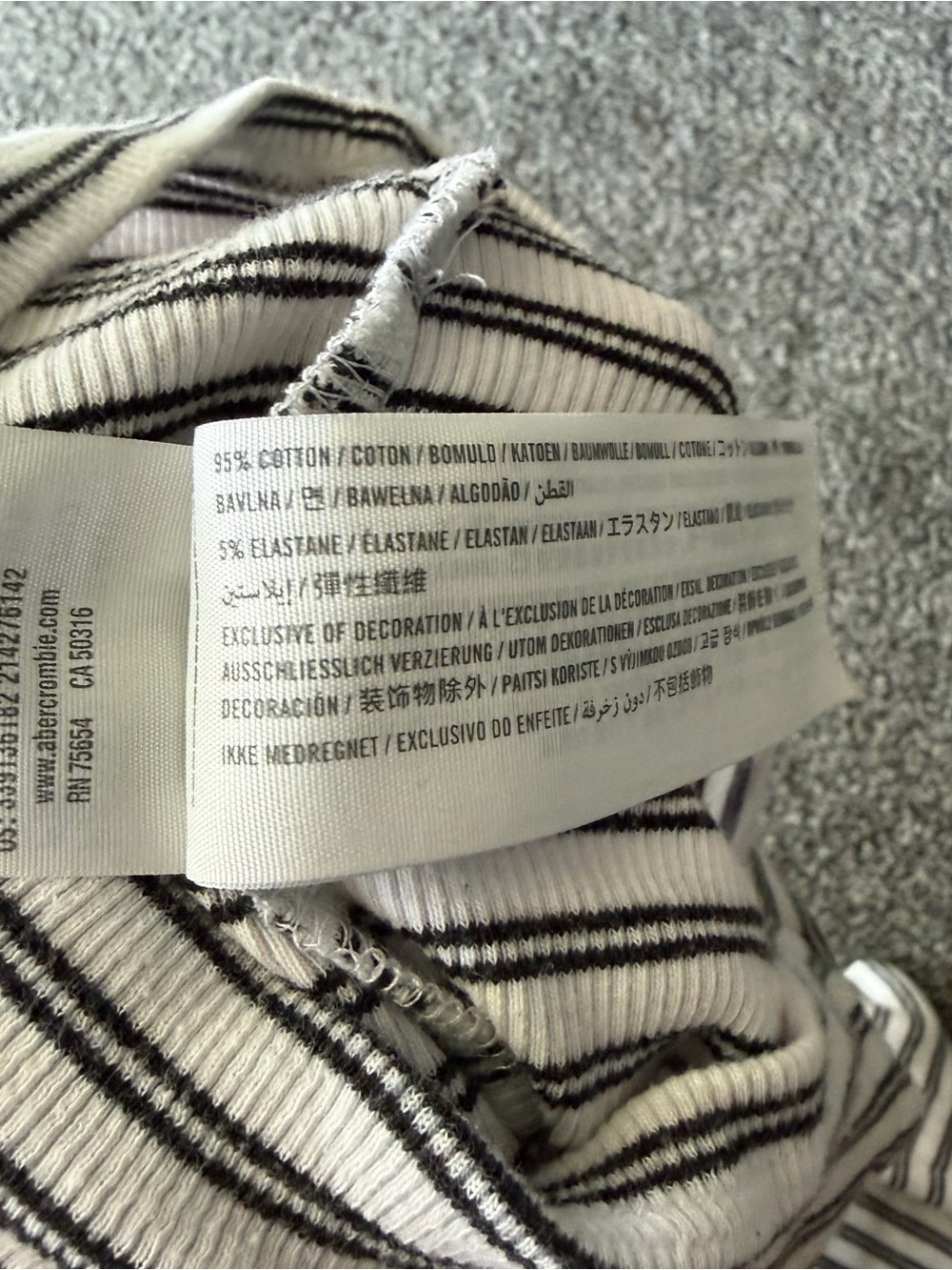 Hollister Black & White Striped Mock Neck Long Sleeve Top - Picture 5 of 5